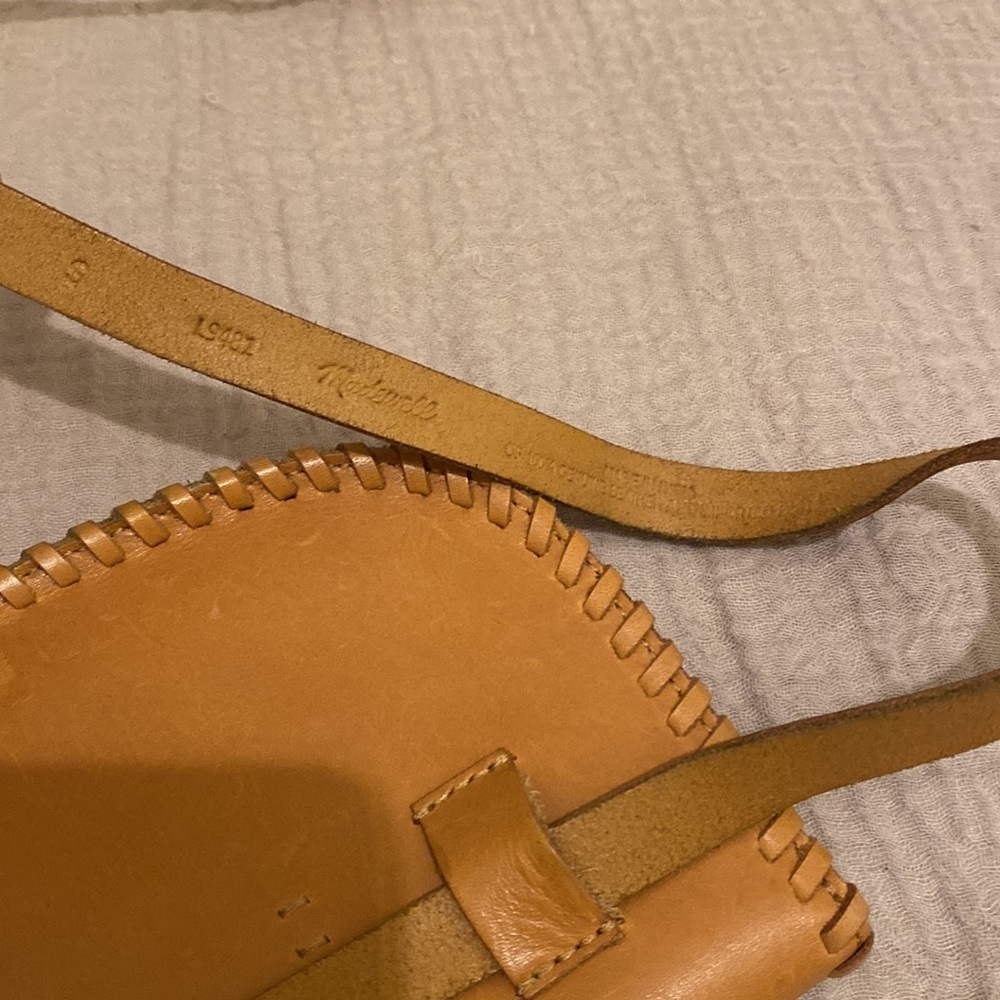 Madewell Tan Leather Crossbody Bag - Picture 8 of 12